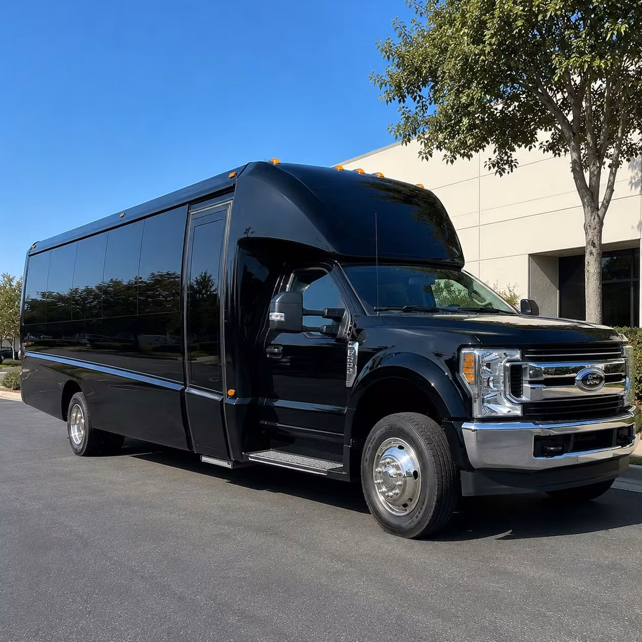 15 passenger minibus