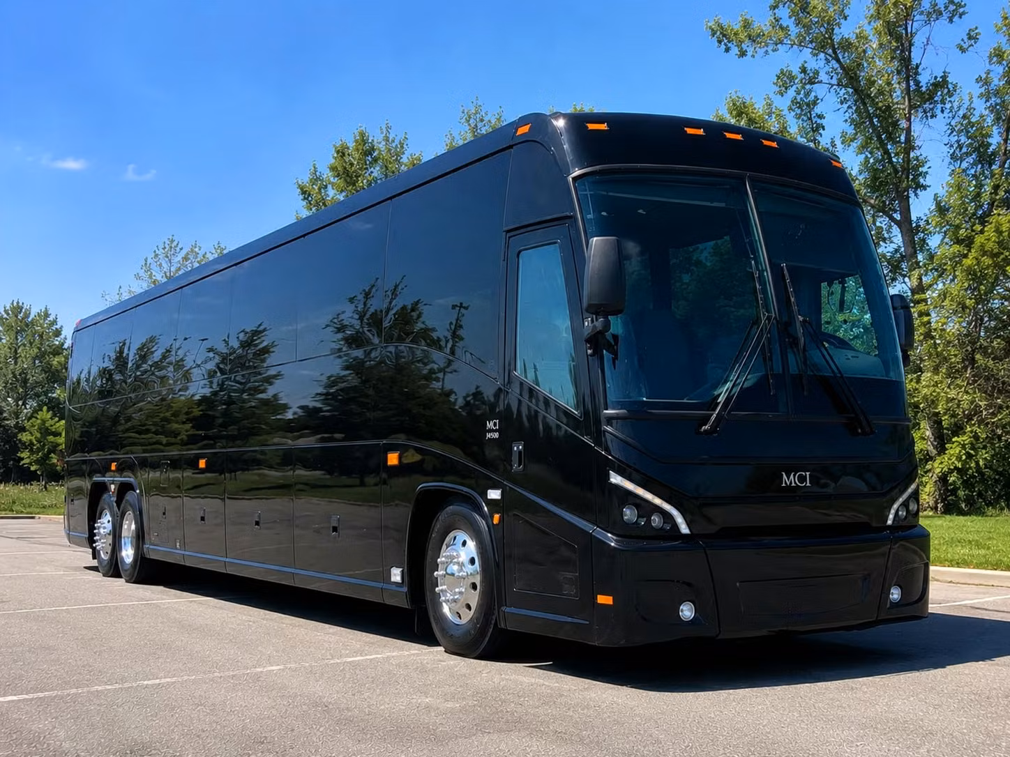 corporate event shuttle bus rentals in elizabeth new jersey